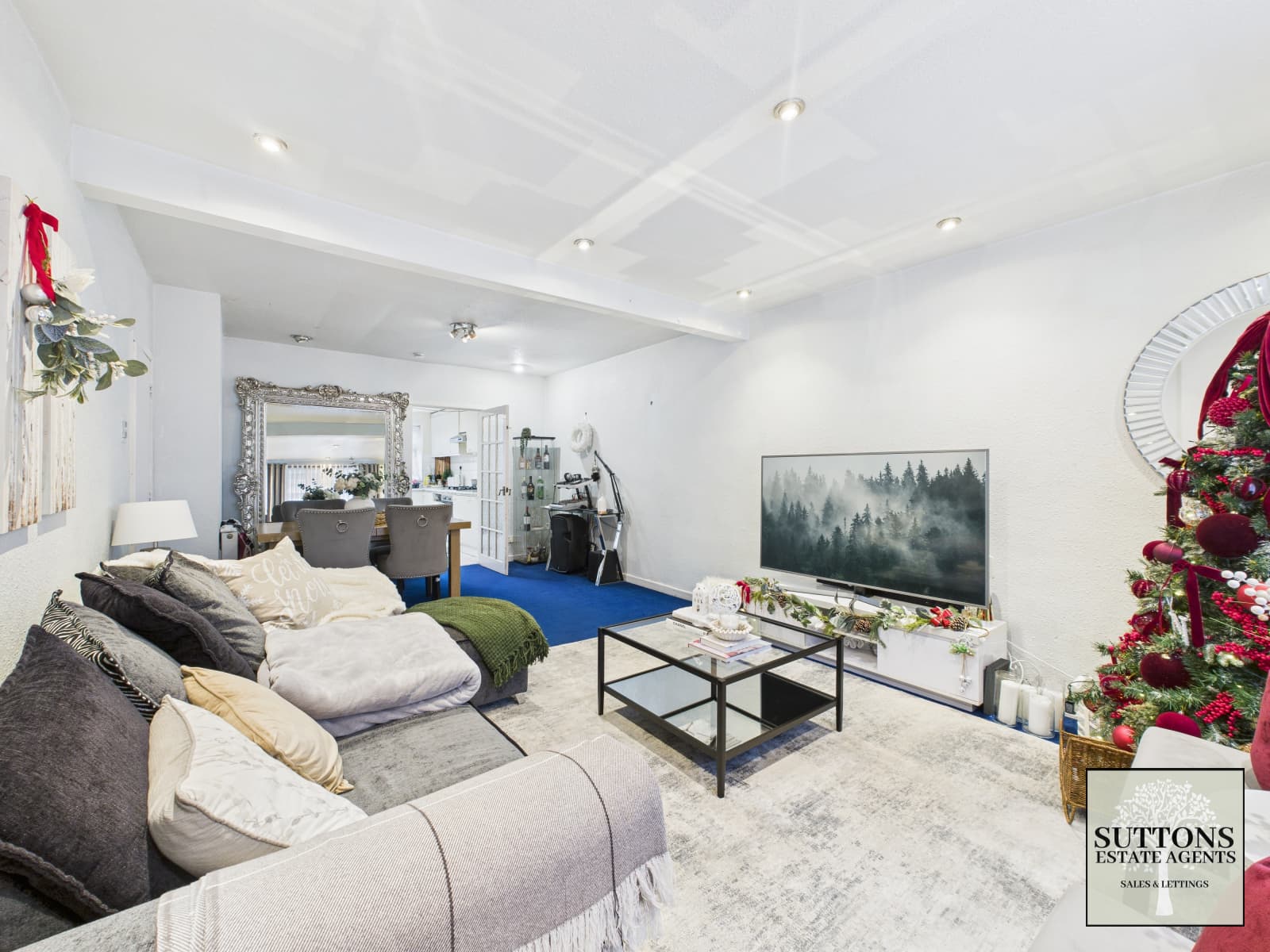 Lauderdale Avenue, Holbrooks CV6 4LJ