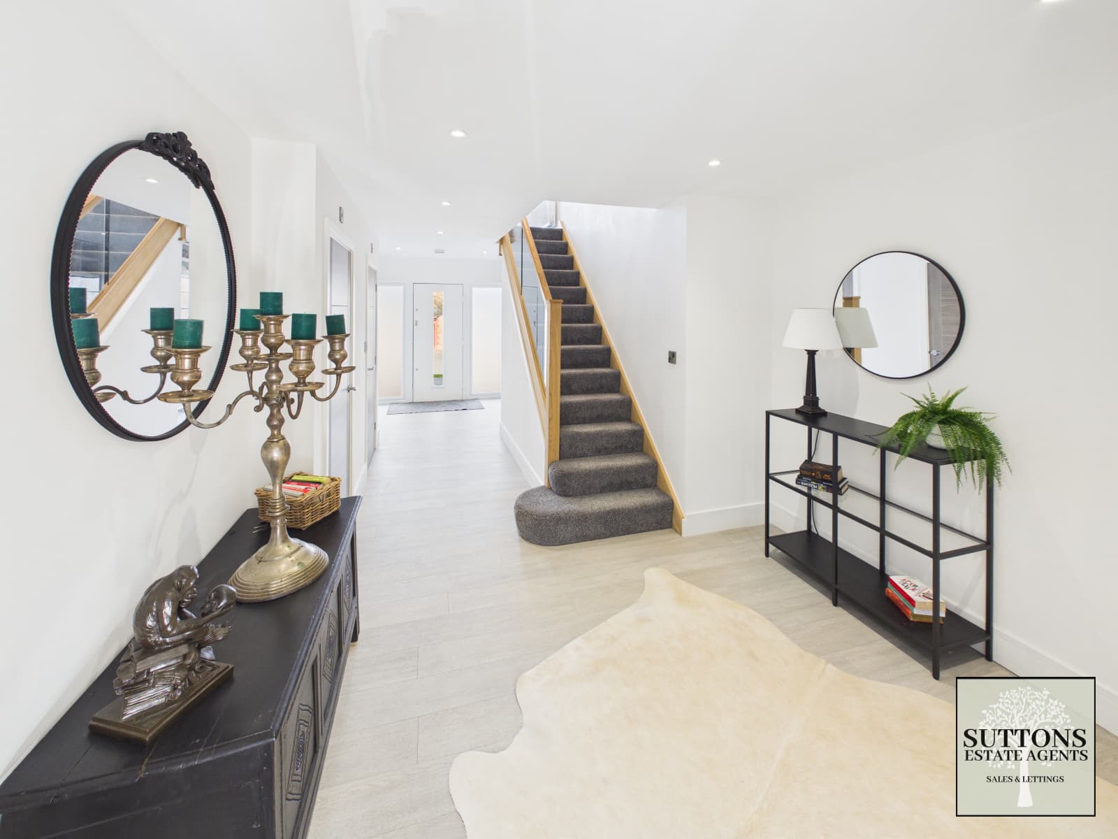 Barton Road, Rugby, Warwickshire, CV22 7PT